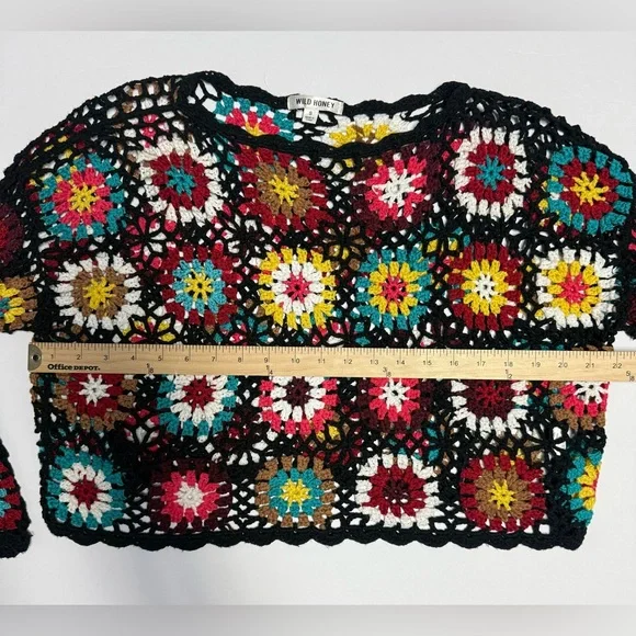 Wild Honey oversized bell sleeve Multicolor Crochet Knit cropped Sweater S - Picture 8 of 14